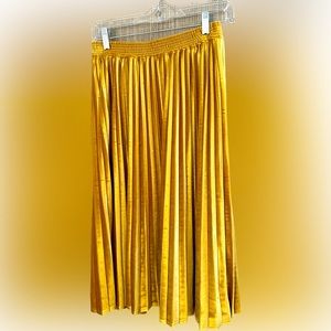 a new day Velvet Gold Skirt